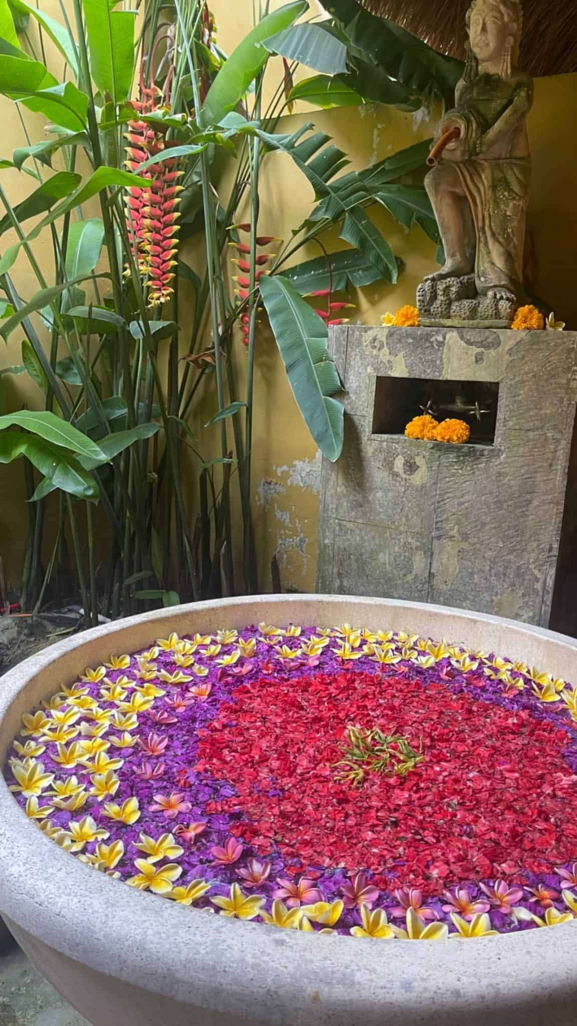 Lush Flower Bath Spa Bali Spa Nusa Dua Sekar Jagat